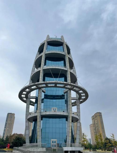 东海没有把鸡蛋放在一个篮子里